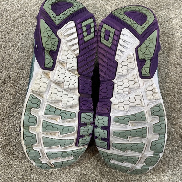 Women's Hoka One One Arahi 2 Size 6.5B Seafoam Green And Purple Gym Trainers‎ - Picture 9 of 10